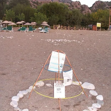 Naz Apartlari * Çıralı